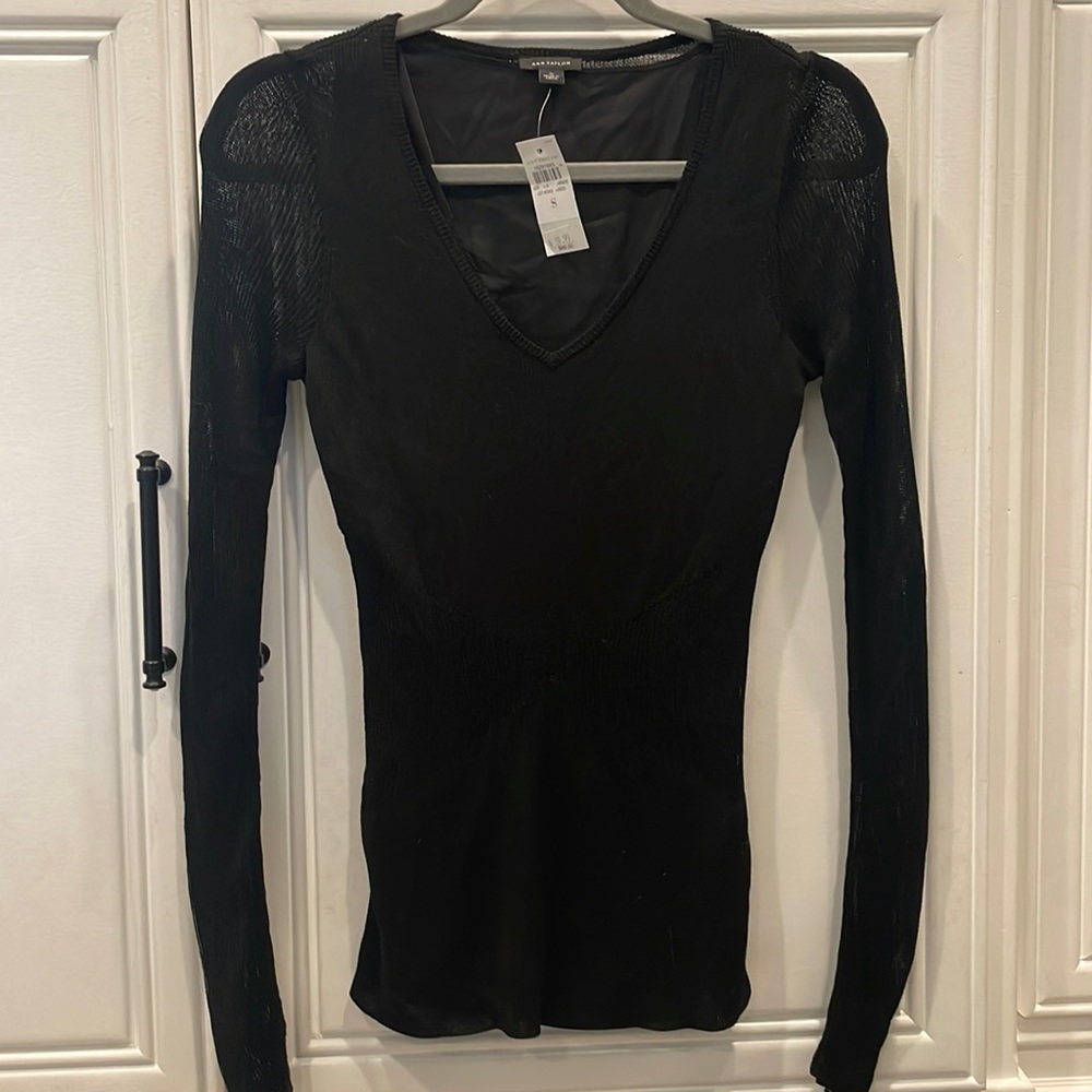 Black Ann Taylor top